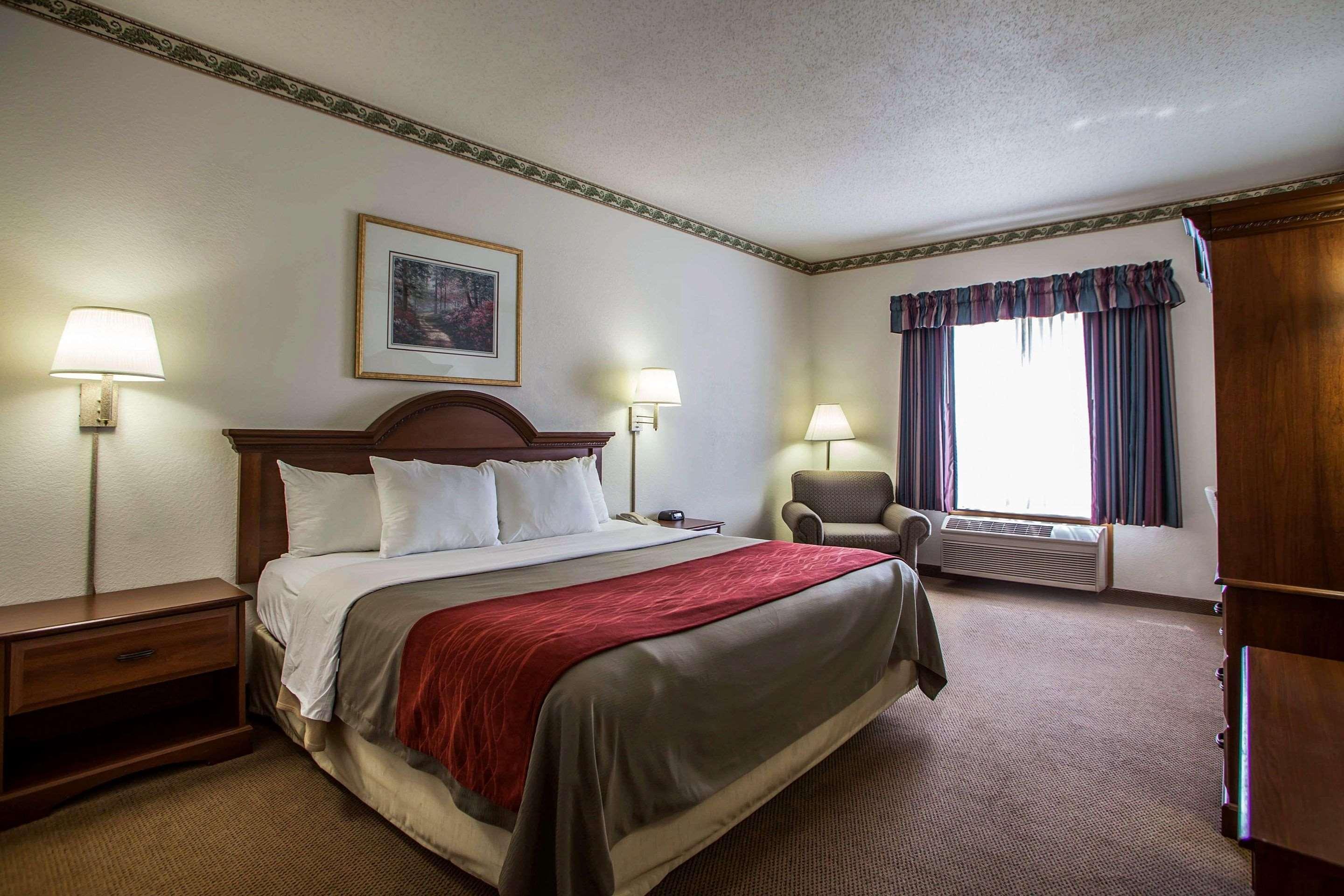 Comfort Inn & Suites Geneva- West Chicago מראה חיצוני תמונה